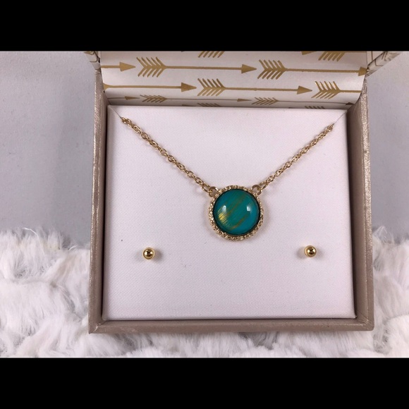 ✅🆕Teal and gold bubble glass necklace - Picture 6 of 8